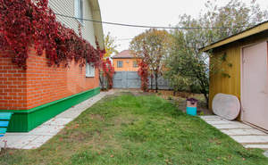 Дом 100м&sup2;, 2-этажный, участок 16 сот.  