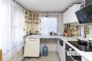 Дом 56м&sup2;, 2-этажный, участок 5 сот.  