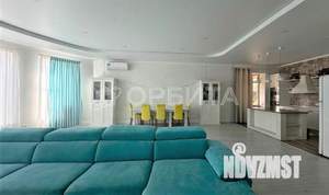 Дом 224м&sup2;, 2-этажный, участок 10 сот.  