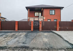 Дом 166м², 2-этажный, участок 8 сот.  