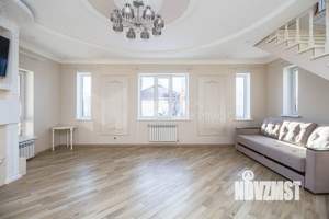 Коттедж 161м², 2-этажный, участок 5 сот.  