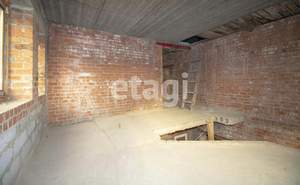 Дом 370м², 2-этажный, участок 6 сот.  