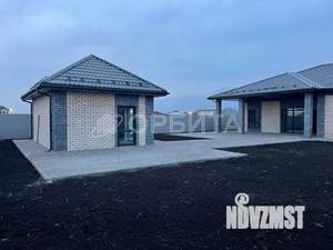 Дом 200м&sup2;, 2-этажный, участок 9 сот.  