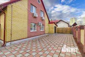 Дом 147м&sup2;, 2-этажный, участок 5 сот.  