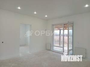 Дом 105м&sup2;, 2-этажный, участок 8 сот.  