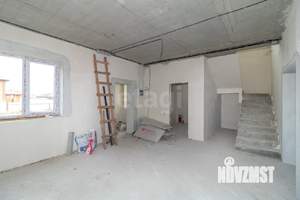 Дом 180м², 2-этажный, участок 5 сот.  