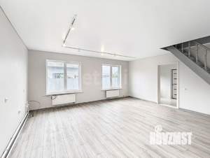 Дом 75м&sup2;, 2-этажный, участок 6 сот.  