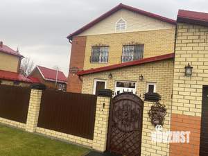 Коттедж 177м&sup2;, 2-этажный, участок 10 сот.  