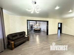 Дом 240м², 2-этажный, участок 8 сот.  