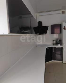 Дом 300м², 3-этажный, участок 11 сот.  