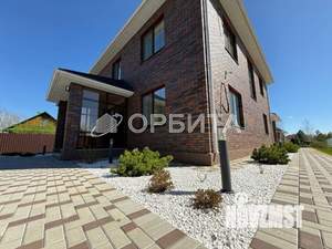Дом 250м², 2-этажный, участок 25 сот.  