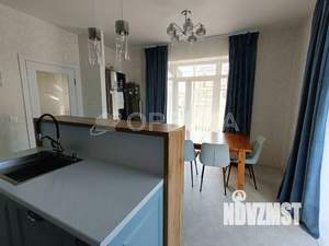 Дом 220м², 2-этажный, участок 9 сот.  