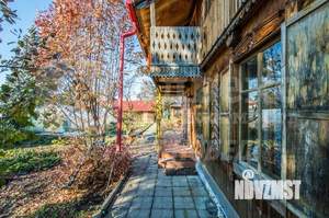 Дом 100м&sup2;, 2-этажный, участок 6 сот.  