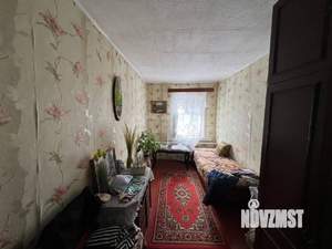 Дом 60м², 2-этажный, участок 6 сот.  