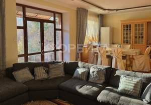 Дом 284м&sup2;, 2-этажный, участок 0 сот.  