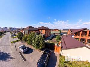 Дом 362м², 2-этажный, участок 10 сот.  