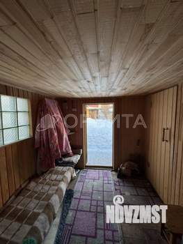 Дом 20м&sup2;, 2-этажный, участок 4 сот.  