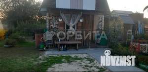 Дом 23м&sup2;, 2-этажный, участок 4 сот.  