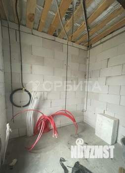 Дом 100м², 2-этажный, участок 7 сот.  