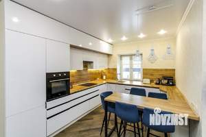 Таунхаус 121м&sup2;, 2-этажный, участок 2 сот.  