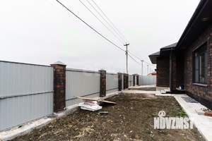 Дом 140м&sup2;, 1-этажный, участок 6 сот.  