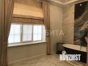 Дом 793м&sup2;, 2-этажный, участок 16 сот.  