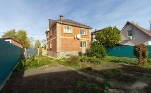 Дом 215м², 3-этажный, участок 18 сот.  