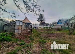 Дом 15м², 2-этажный, участок 5 сот.  