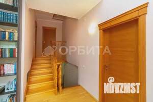 Дом 200м², 2-этажный, участок 12 сот.  