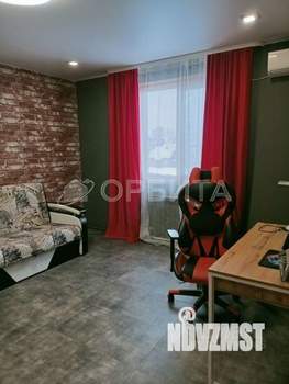 Дом 196м&sup2;, 2-этажный, участок 5 сот.  