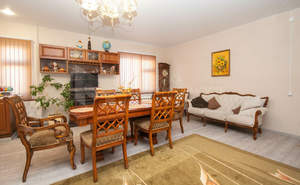 Дом 174м&sup2;, 2-этажный, участок 3 сот.  