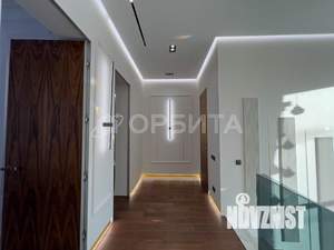 Дом 266м&sup2;, 2-этажный, участок 8 сот.  