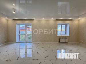 Дом 161м&sup2;, 2-этажный, участок 8 сот.  