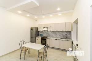 Дом 135м&sup2;, 2-этажный, участок 5 сот.  