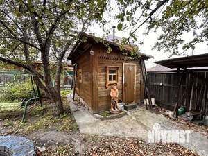 Дом 40м&sup2;, 2-этажный, участок 6 сот.  