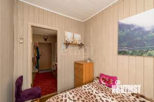 Дом 60м&sup2;, 2-этажный, участок 6 сот.  