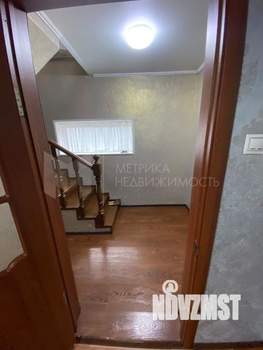 Коттедж 191м², 2-этажный, участок 10 сот.  