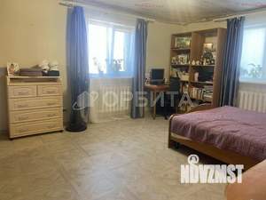 Дом 210м², 2-этажный, участок 10 сот.  