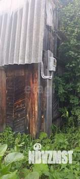 Дом 20м&sup2;, 2-этажный, участок 4 сот.  