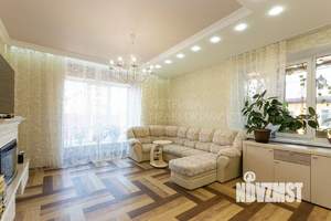 Коттедж 241м², 2-этажный, участок 10 сот.  
