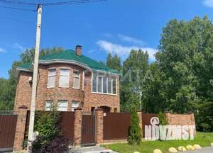 Дом 200м&sup2;, 2-этажный, участок 5 сот.  