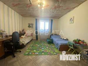 Дом 210м², 2-этажный, участок 10 сот.  
