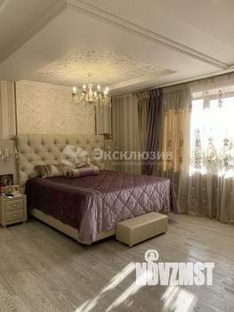 Коттедж 510м², 2-этажный, участок 10 сот.  