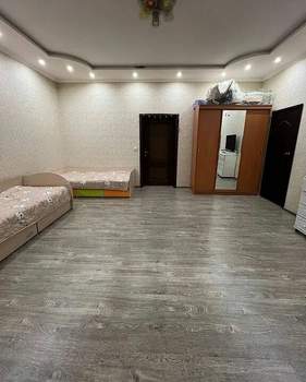 Дом 368м&sup2;, 2-этажный, участок 7 сот.  