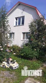 Коттедж 210м², 2-этажный, участок 12 сот.  