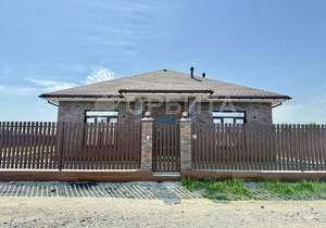 Дом 132м&sup2;, 2-этажный, участок 0 сот.  