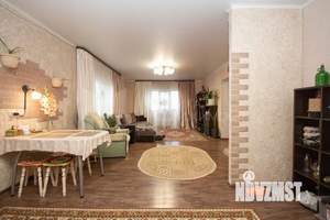 Коттедж 203м&sup2;, 2-этажный, участок 8 сот.  