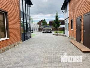 Дом 237м&sup2;, 2-этажный, участок 5 сот.  