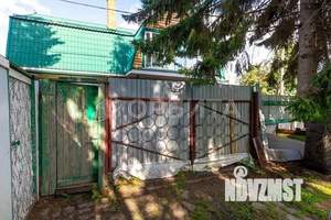 Дом 30м², 2-этажный, участок 6 сот.  