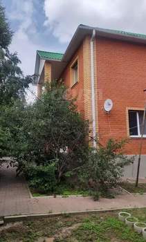 Дом 306м², 2-этажный, участок 15 сот.  